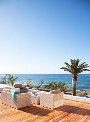 Amitai Cohen Yoga Gecko Beach Club Deck.jpg